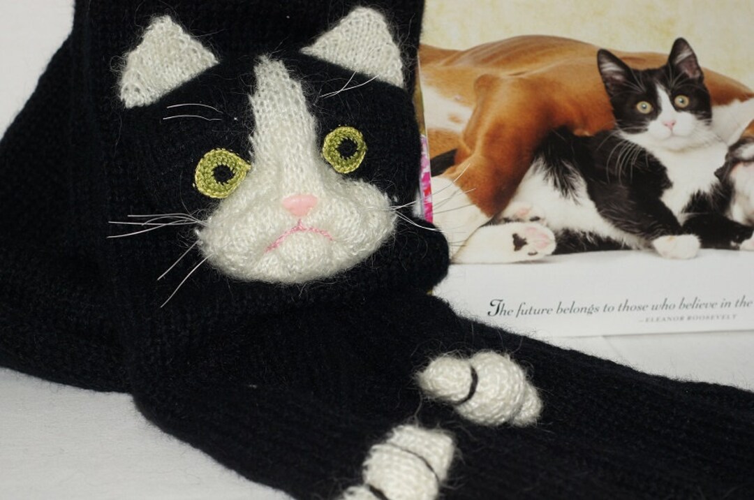 小物 doublet STUFFED CAT HAND-KNITTING SCARF il_1080xN.1593842958_am6r.jpg