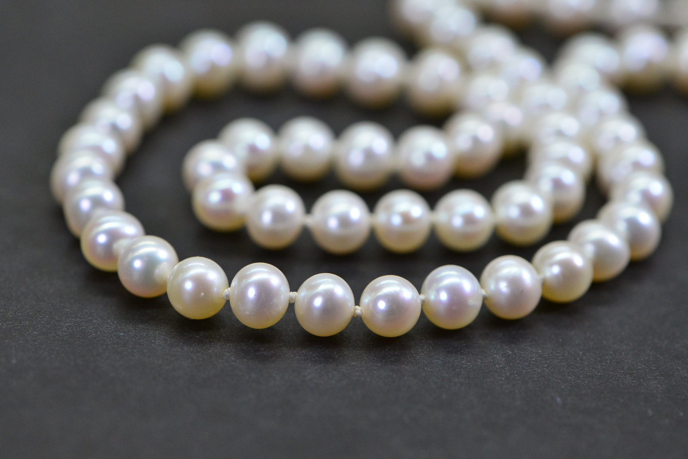 6mm Pearl + Padlock Necklace – Zotic