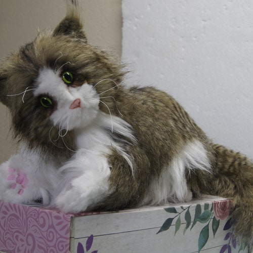 Norwegian Forest Cat Realistic Staffed Animal Cat Life Size Hand Made Collectable shops Animal