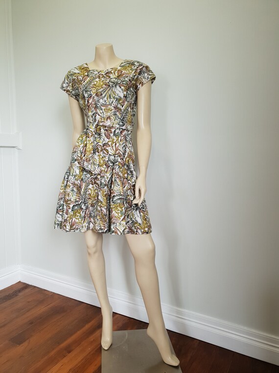 Vintage Hawaiian Print dress by Hilda