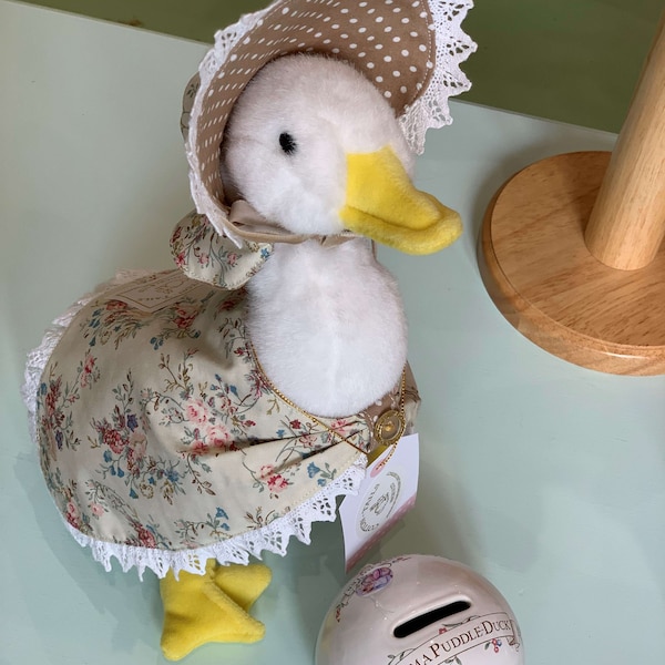 Jemima Puddleduck's Sister 'Joannah' With New Soft Brown Floral Bonnet & Shawl