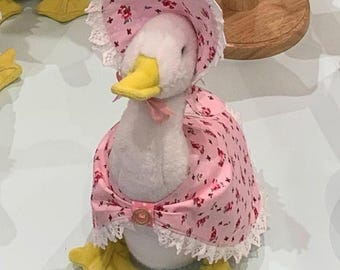 Jemima Puddleduck Plush Pull Along . Animal. Duck. Peter Rabbit