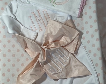 Baby Homecoming Outfit, Personalized Gown, Newborn Gown, Pink, White or Blue