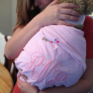Personalized Seersucker PINK Swaddle Blanket, Baby Blanket, Personalized Name Blanket, Newborn Blanket, Baby Name Blanket