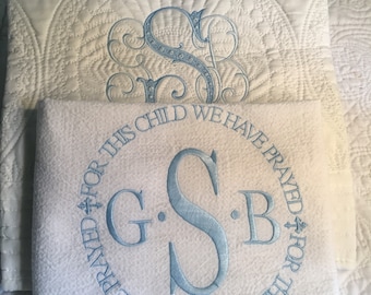 Embroidered Name Quilt, Gift for New Mom, Personalized Baptism Monogrammed Blanket, Baby Swaddle, christening monogram, gift from Godparents
