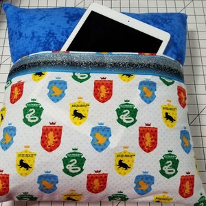 18&quot; X 18&quot; Reading Pillow with Handle and Pocket - Handmade