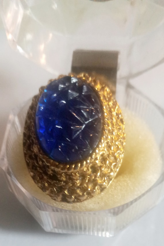 Picture of vintage mens art deco - Gem