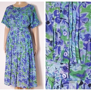 80s 90s calf length button down pleated dress lilac blue + green abstract floral print U.K. 12 - 14 M