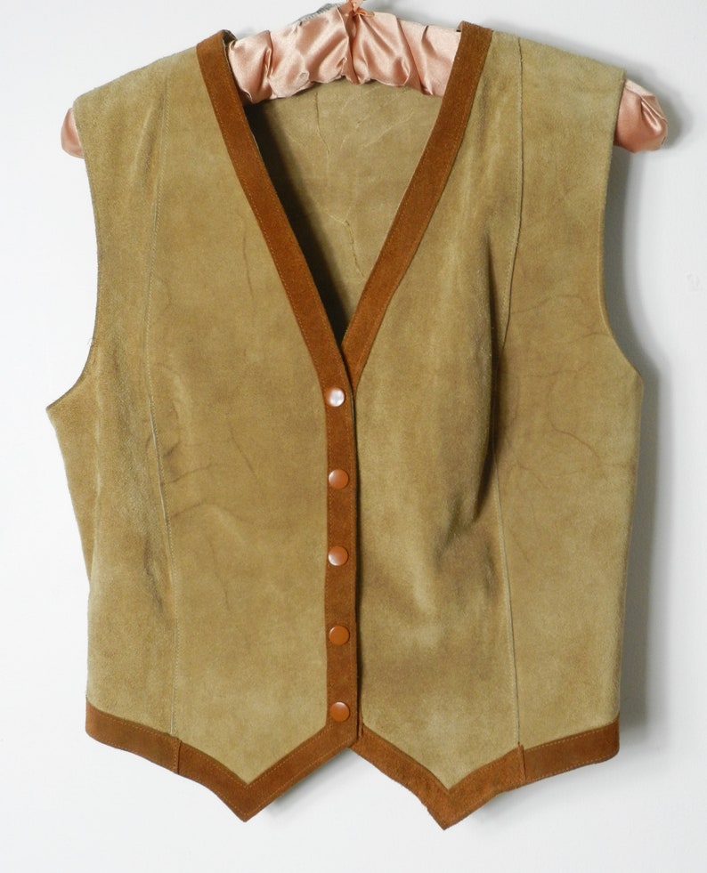 60s 70s womens supple TAN suede leather snap front FITTED vest waistcoat 38/'/' bust U.K 10-12