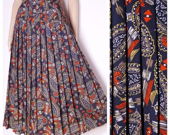 80s Wool high waist accordion pleated calf length skirt black, rust + gold PAISLEY print U.K. 8 - 10 S M