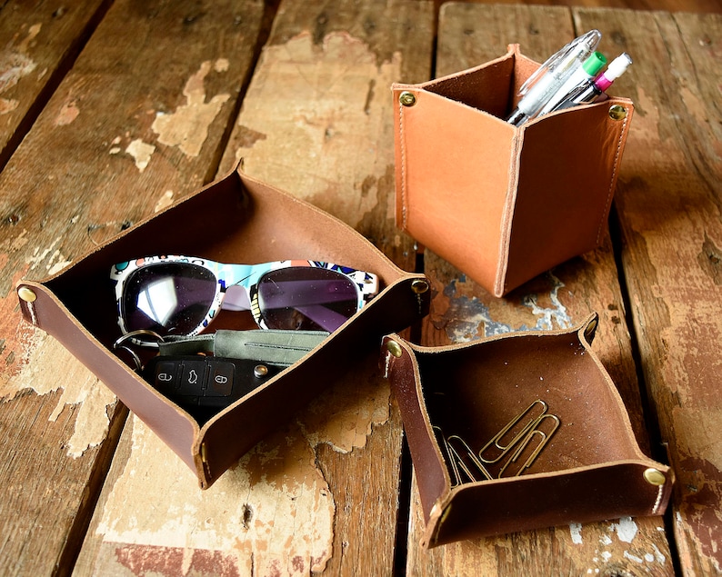 Leather Desk Organizer // Handmade Leather Valet Tray // Desk Etsy
