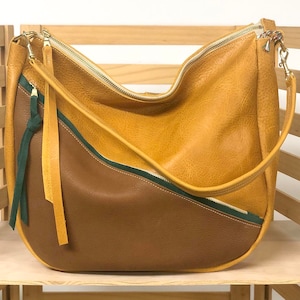 Aurora Leather Hobo Bag: Color Blocked Shoulder Carryall Ginger / Camel