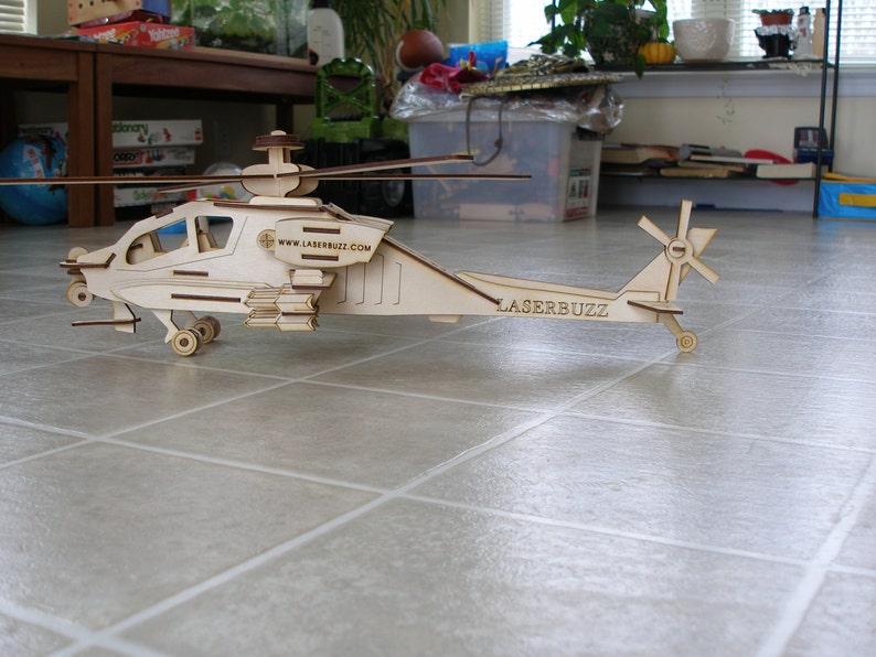 apache helicopter construction set