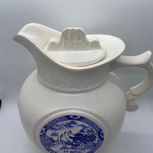 Blue Willow McCoy Cookie Jar with lid