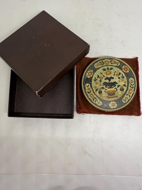 Stratton Compact - image 6