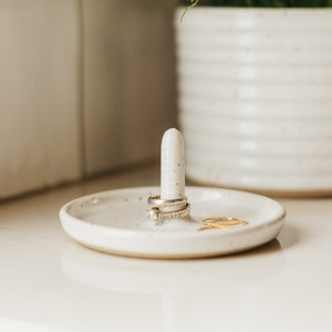 Speckled White Wedding Ring Holder - Ceramic Ring Holder - Wheel Thrown Ring Dish - Jewelry Holder - Bridesmaid Gift - Engagement Ring Dish