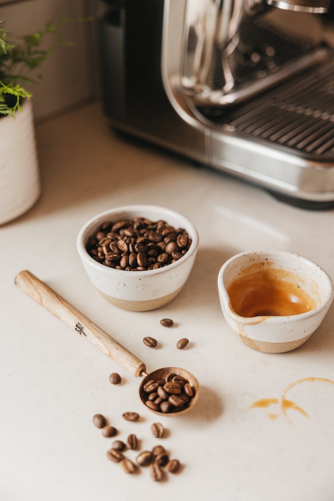 Speckled White Ceramic Espresso Cup Tumbler With Pour Spout