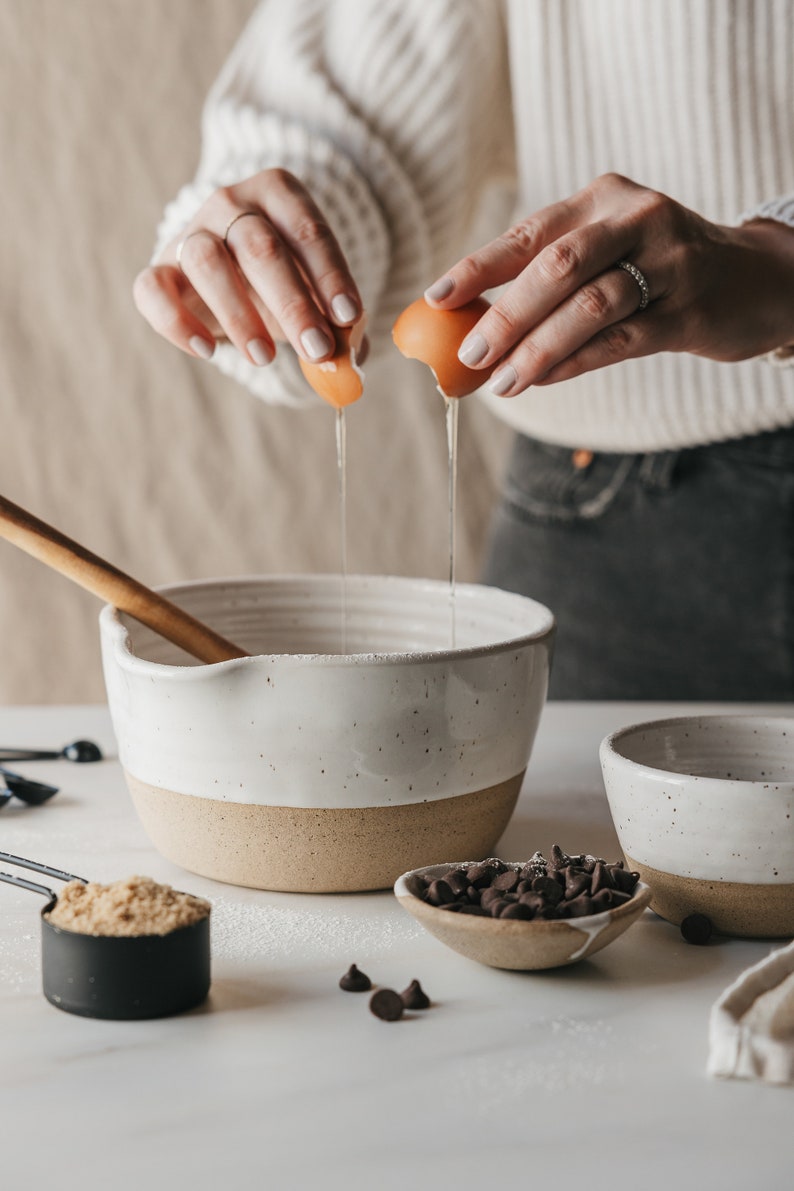 Speckled White Ceramic Mixing Bowl Batter Bowl Bowl with Spout Wet Ingredients Bowl Cookie Dough Bowl Bakers Gift Modern Bowls image 3