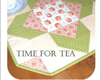 Time for Tea simple table topper quilting pattern - pdf download