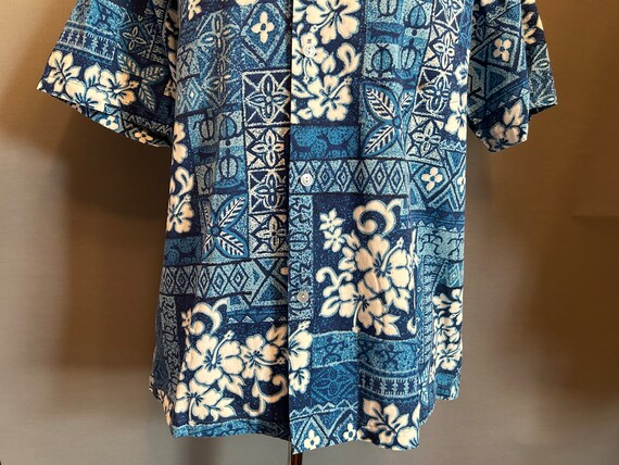 1980s Blue Floral/Tribal Men's Cotton Blend Hawai… - image 8