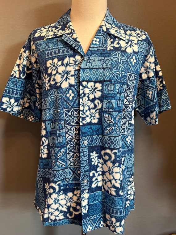 1980s Blue Floral/Tribal Men's Cotton Blend Hawai… - image 2