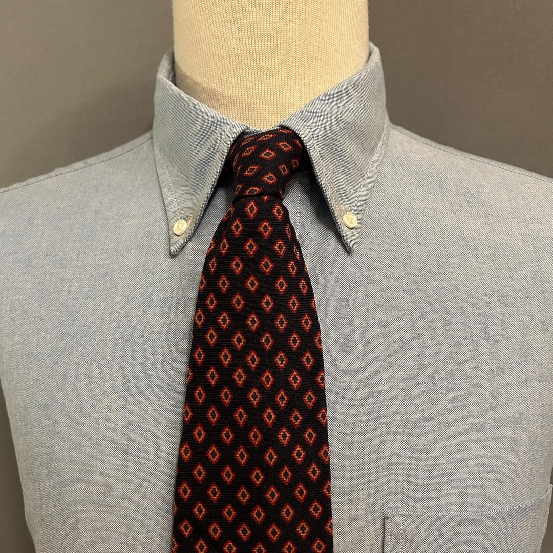 C1970s Navy/red/gold Foulard Pattern Men's English Wool Wide Tie - Etsy