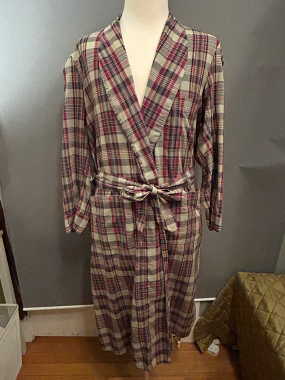 1960s Gray/Red/Black Plaid Men's Madras Cotton Ro… - image 2