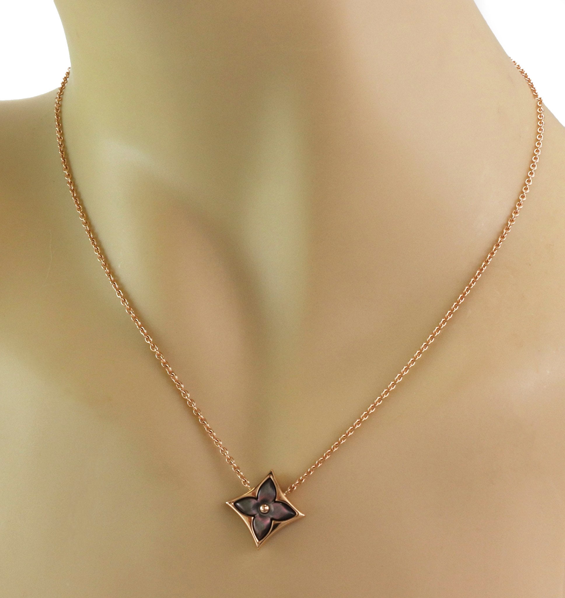 Louis Vuitton Dainty Pearl Pendant Necklace