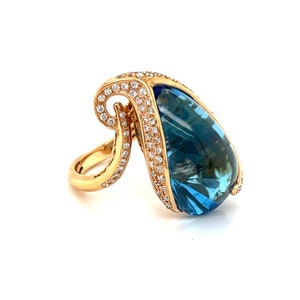 26754 - Bellarri 21.48ct Diamond Blue Topaz 18k Rose Gold Fancy Cocktail Ring