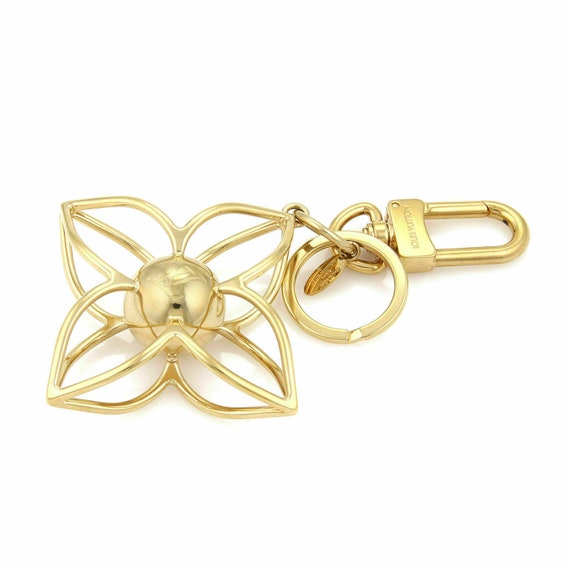 19399 - Louis Vuitton Large Monogram Floral Gold Plated Metal Key