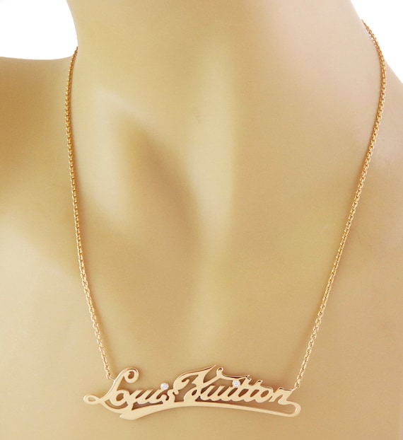 Louis Vuitton Signature Diamond Yellow Gold Necklace
