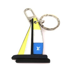 Leather bag charm Louis Vuitton Navy in Leather - 18520814