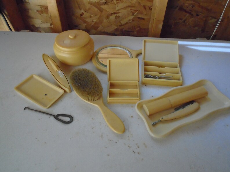 1930 S Celluloid Dresser Set 11 Pieces Etsy