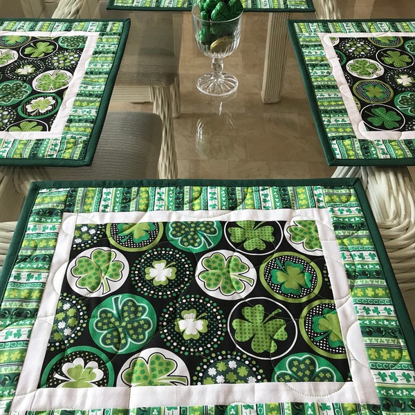 St Patrick’s Day Placemats, Quilted Placemats,St Patrick’s Table Decor, Sold in sets of 4, Ready to ship, Reversible Placemats, Handmade Mat