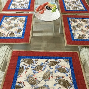 Crabs Placemats, Quilted Placemats, Placemats for Table, Sold in sets of 4, Beach Decor, Placemats from BayQuilter, Dining Placemats, Gifts.