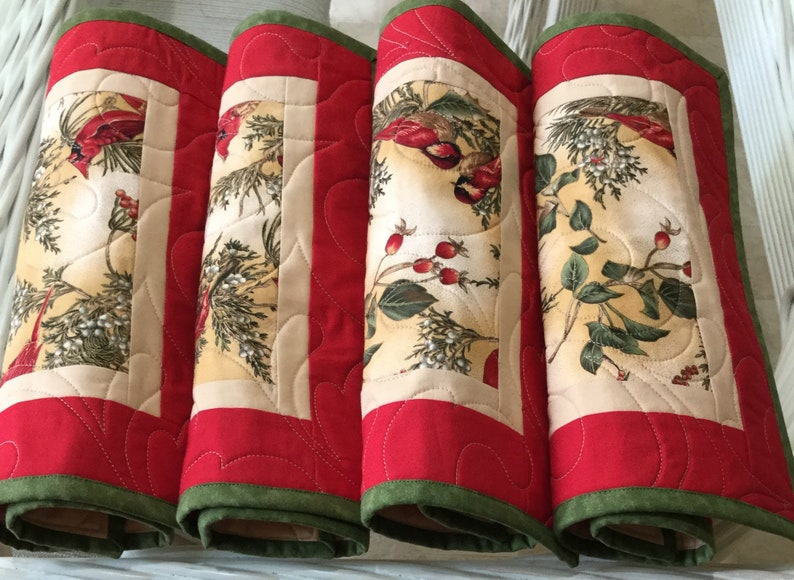 Quilted Placemats Table Placemats Holiday Placemats Handmade Placemats Ready to ship,Christmas Placemats Set of 4. Cardinals Placemats