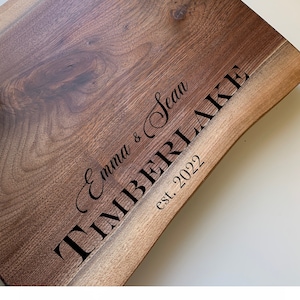 Live Edge Cutting Board,Personalized Wedding Gift,Walnut Cutting Board, Engraved Gift,Engraved Gift for Couple,Personalized Anniversary Gift