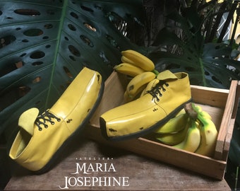 Clown shoes - Banana.