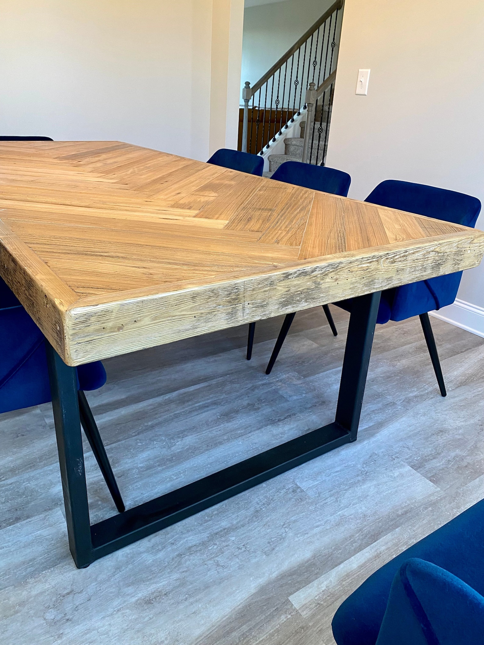 Reclaimed Wood Herringbone Dining Table the - Etsy