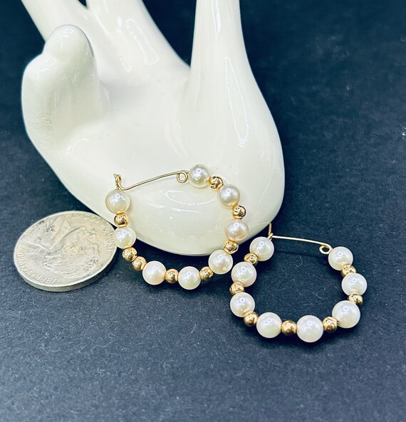 Pearl and Gold Beaded Earring - image 2