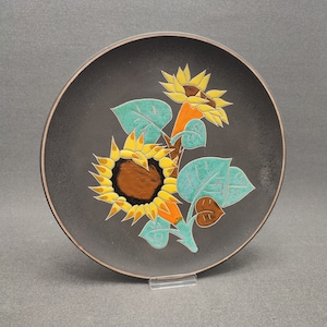 Ruscha West German Fat Lava  wallplate / plate  -  decor flowers