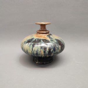 Stunning Unknown maker (G.T.)  Mid Century vase -   60&#39;s - 70s vintage - studio ceramic