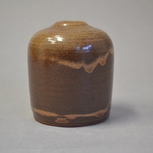 Unknown maker  Mid Century vase -   60's - 70s vintage - studio ceramic