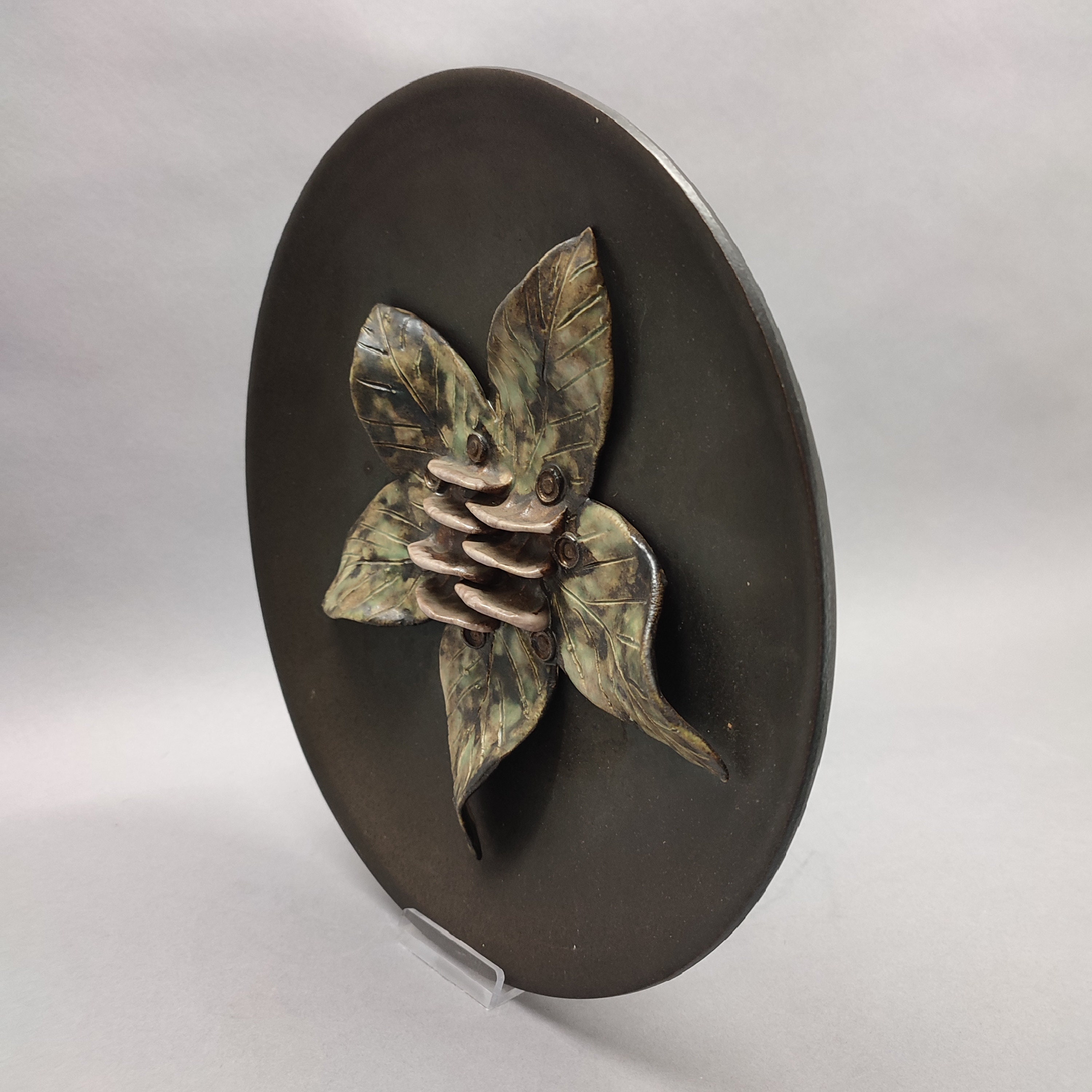 Ruscha Leaf Wall Plate - 717 - WGP - Vintage Retro - West