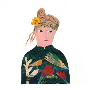 ragazza con camicia a fiori e uccelli, illustrazione originale su carta ritagliata, miniatura, pittura poetica.