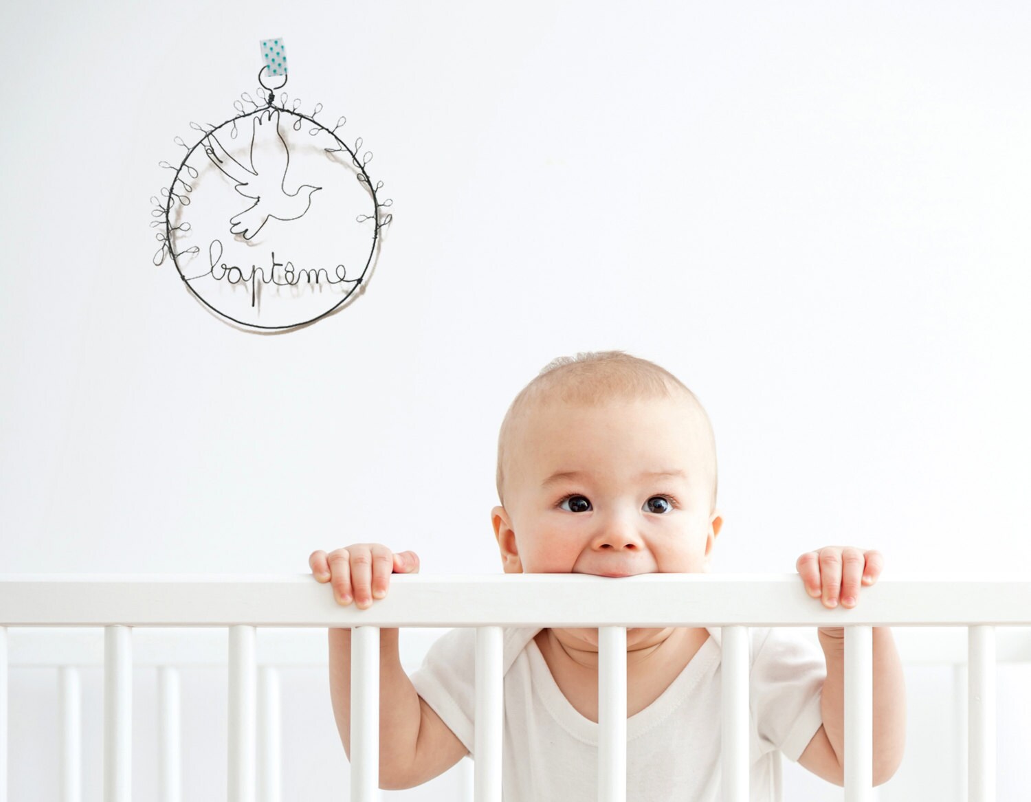 Cadeau Baptême Colombe en Fil de Fer Recuit, Déco Murale et Feuillage Laurier 15 cm