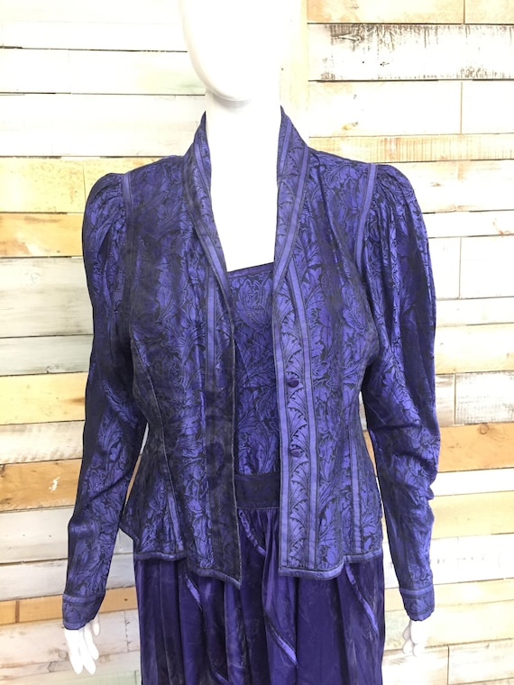 Janice Wainwright beautiful brushed silk purple d… - image 1