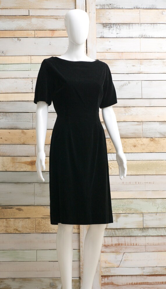 simple black shift dress