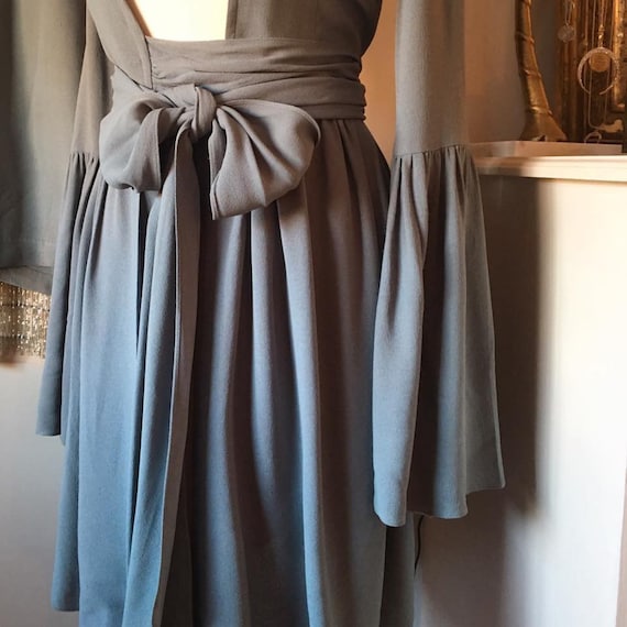 Rare numbered vintage Ossie Clark grey moss crepe… - image 2