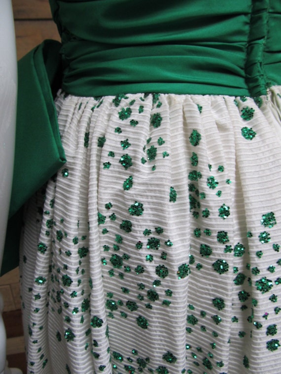 Lovely bespoke emerald green sparkly ball/prom go… - image 5